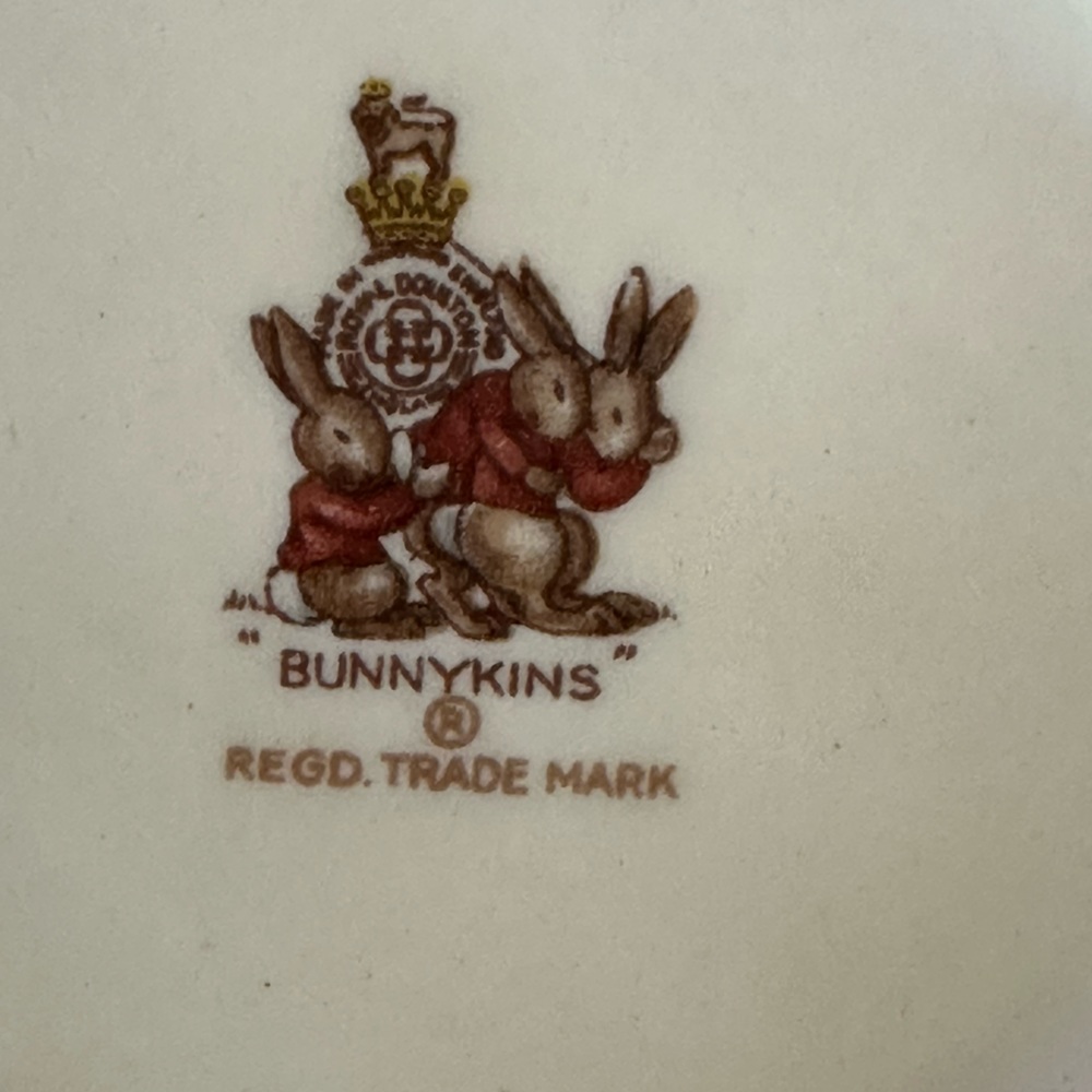 Royal Doulton Bunnykins one-handled baby cup - Picture 6 of 7